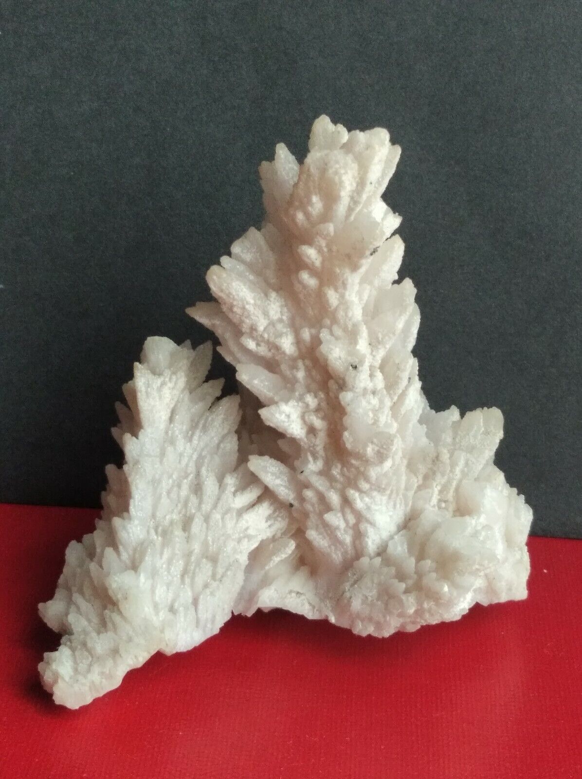 INTERESTING CRYSTAL, MINERAL UNCHECKED 48GR
