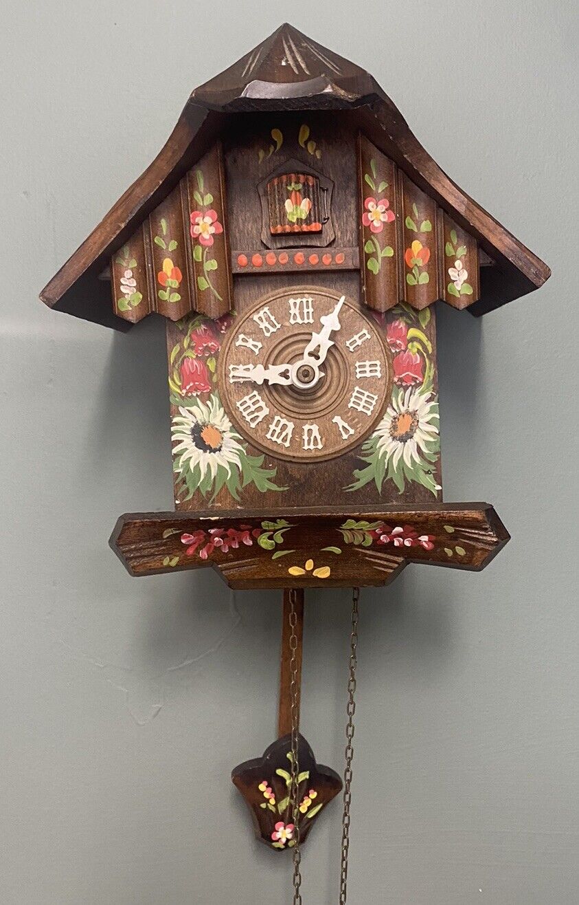 Edwin Jäger Vintage German Cuckoo Clock Black Forest