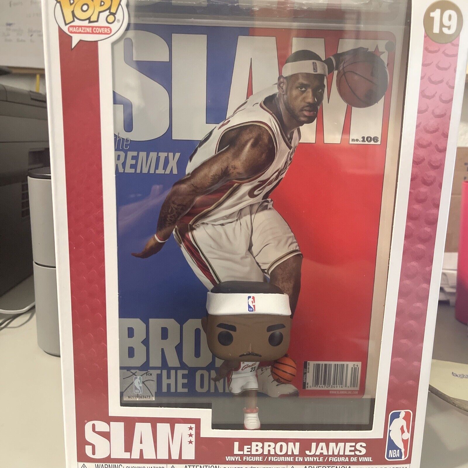 NBA SLAM LeBron James Funko Pop Cover Figure #19 with Case
