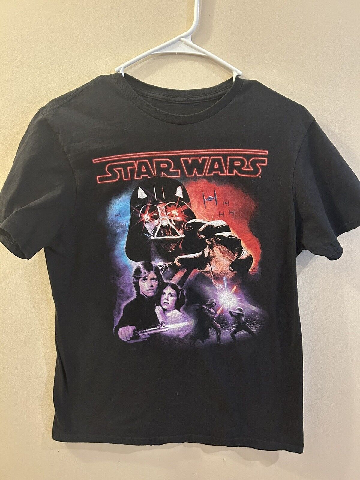 Star Wars Shirt  Medium Luke Leia Darth Vader BLACK T-Shirt Tee Shirt Vintage
