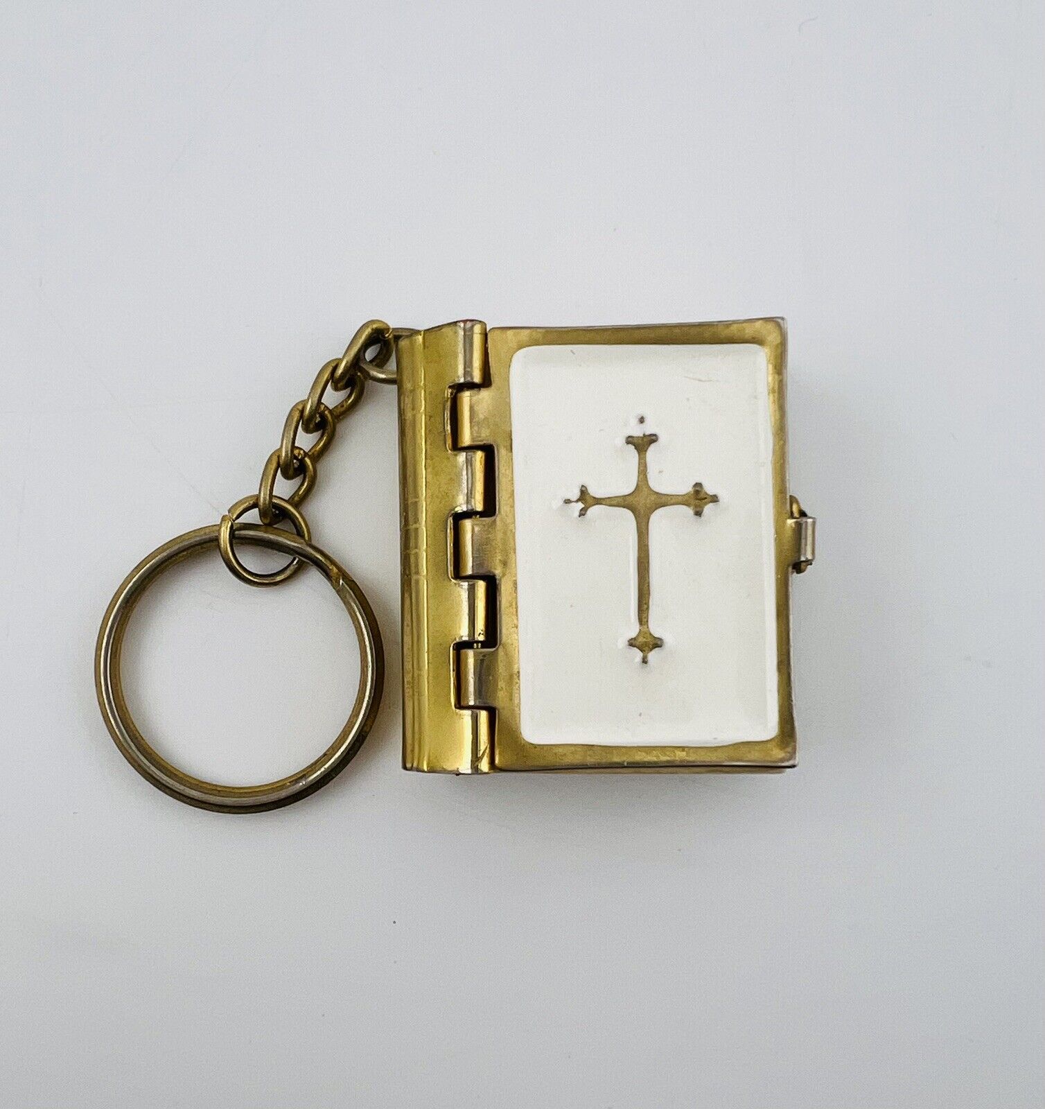 Vintage Micro Mini Real Smallest Bible New Testament Gold Metal Keychain