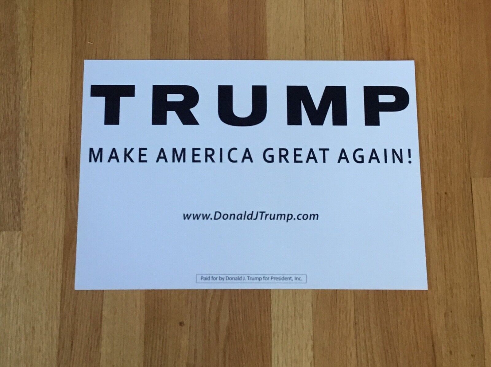 Donald Trump Official 2016 President Campaign Sign Placard MAGA White 2020