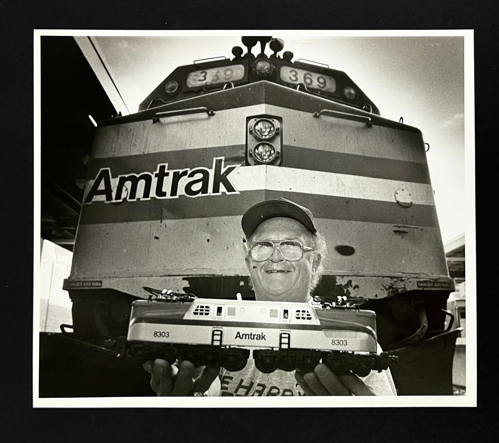 1990 Boston MA South Station Amtrak Model Lionel 0 Gauge Train Exhibit VTG Photo