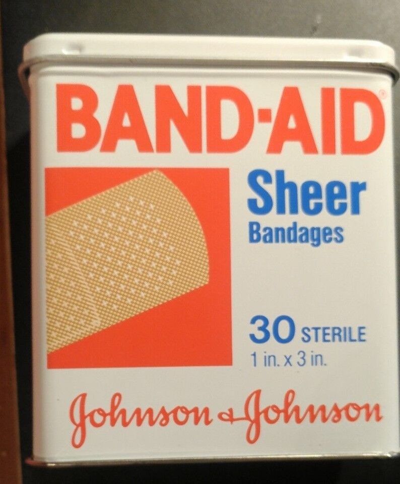 Tin Band Aid Box, Contains Bandages, Vintage