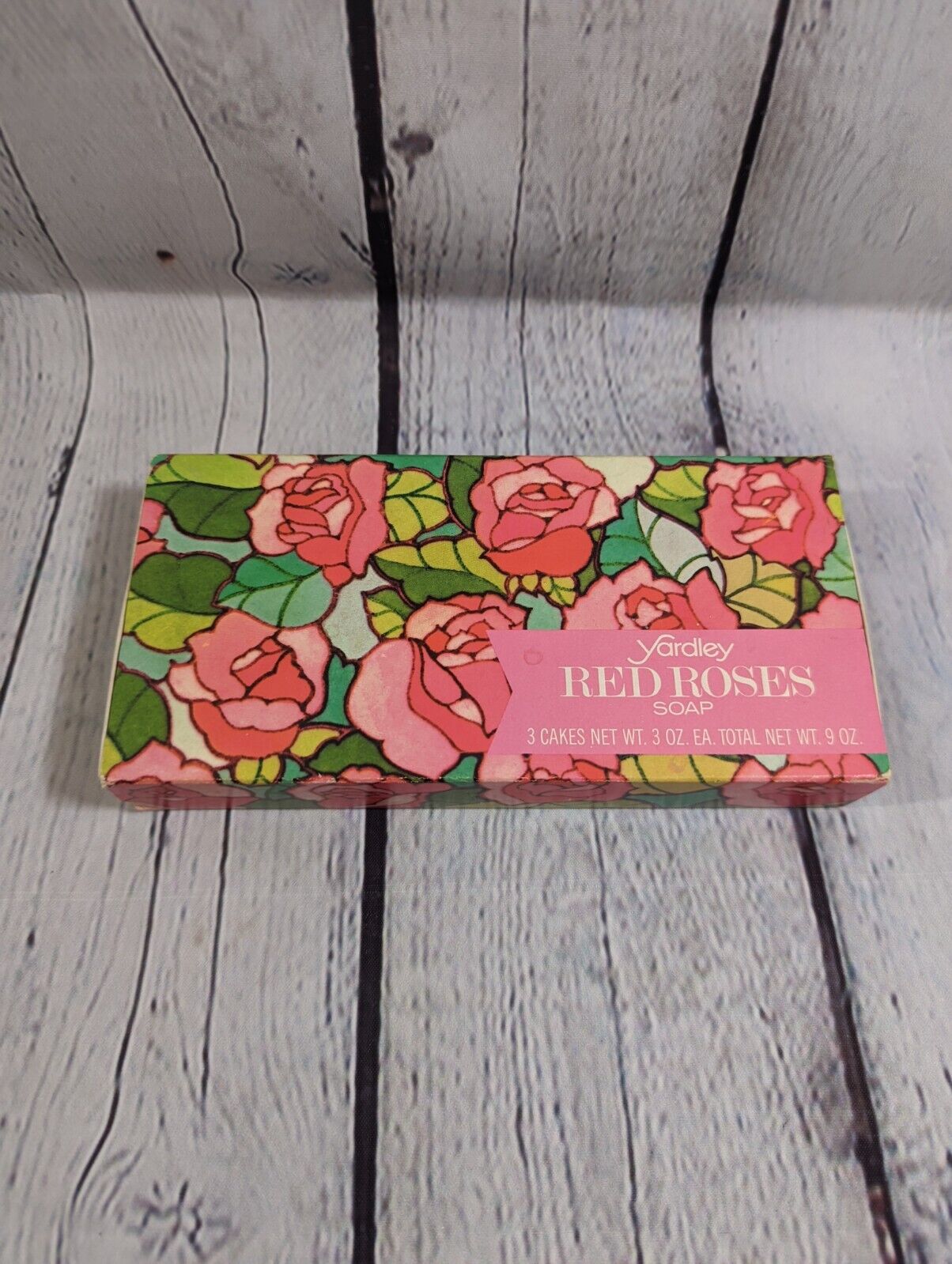 Vintage Yardley Of London Red Roses 3oz Bars Of Soap In Box NEW/Unused Retro Box