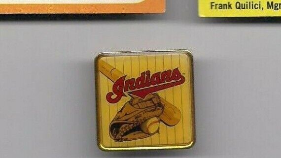 VINTAGE CLEVELAND INDIANS PIN  WINCRAFT GLOVE BAT AND BALL