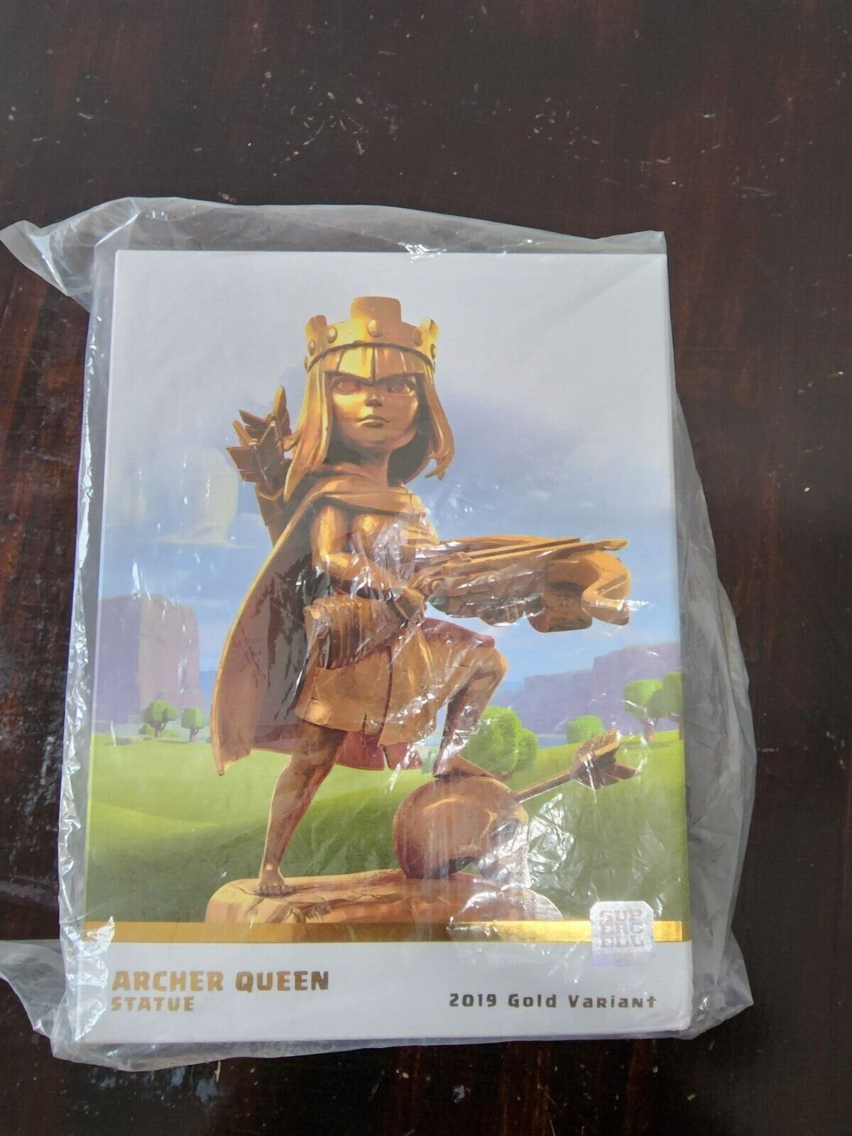 SUPERCELL Clash of Clans Archer Queen 2019 Gold Statue - Limited Edition