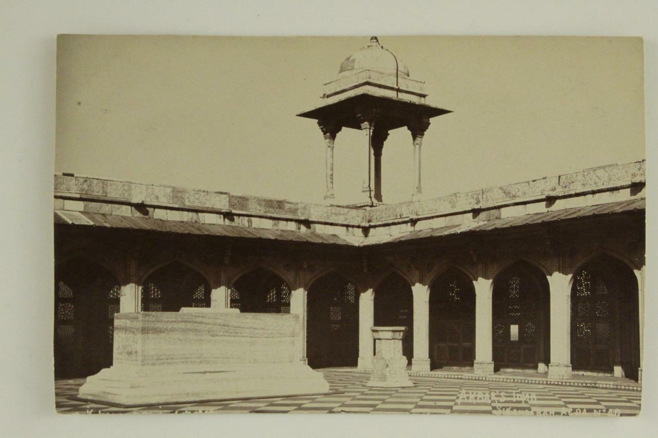 Vintage RPPC Souvenir Postcard Akbar Tomb at Sikandra India Mughal Emperor