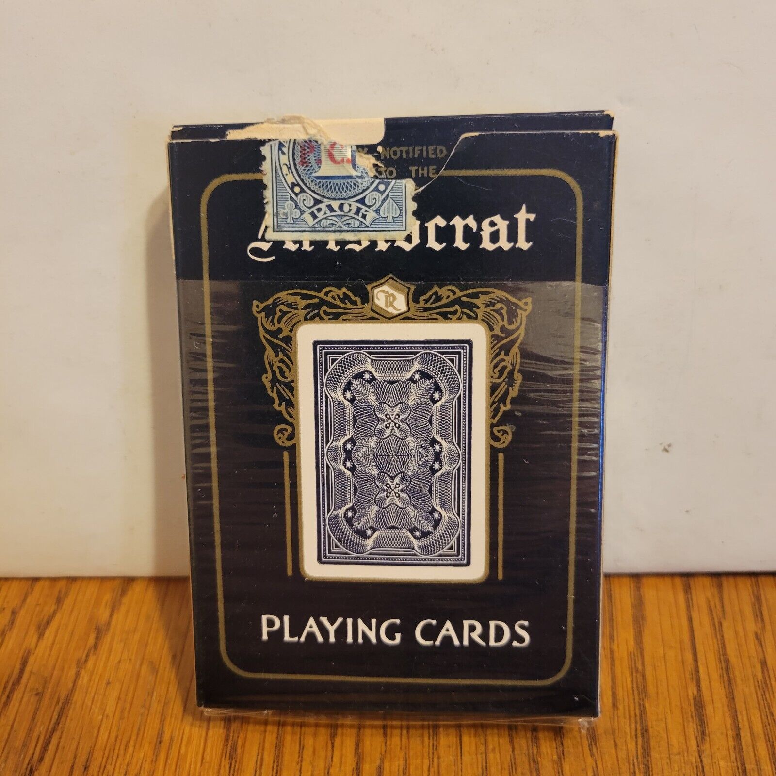 Vintage Aristocrat 727 Tax Stamp High Finish Blue Back  Playing Cards