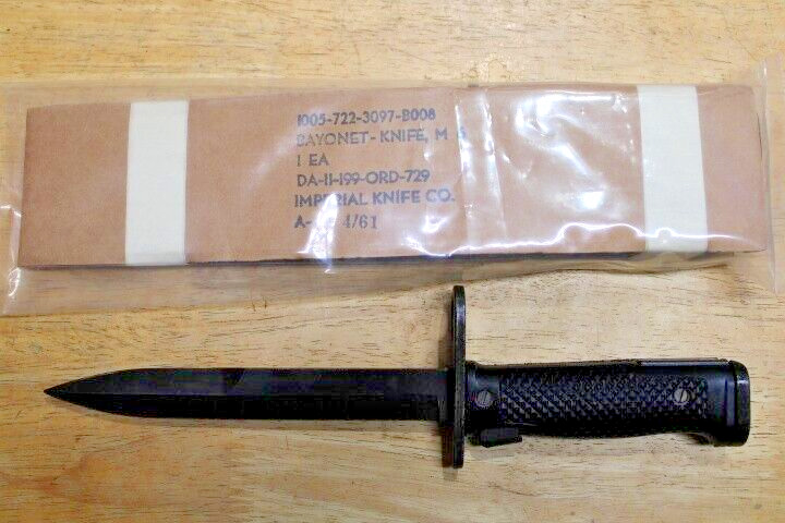 US Military Issue Vietnam Era  Imperial M6Rifle Bayonet Knife New NOS