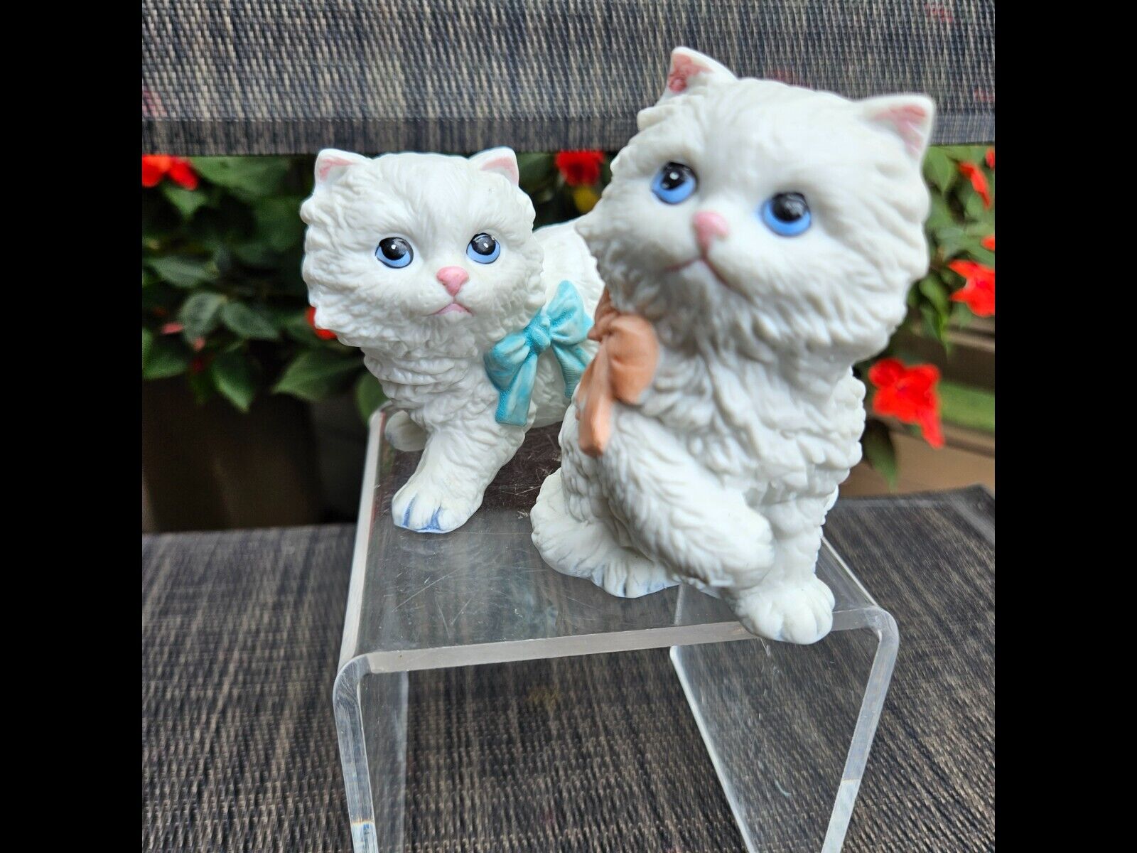 Vintage Homco Set of 2 Collectible White Persian Kittens/Cats Figurine Wearing 