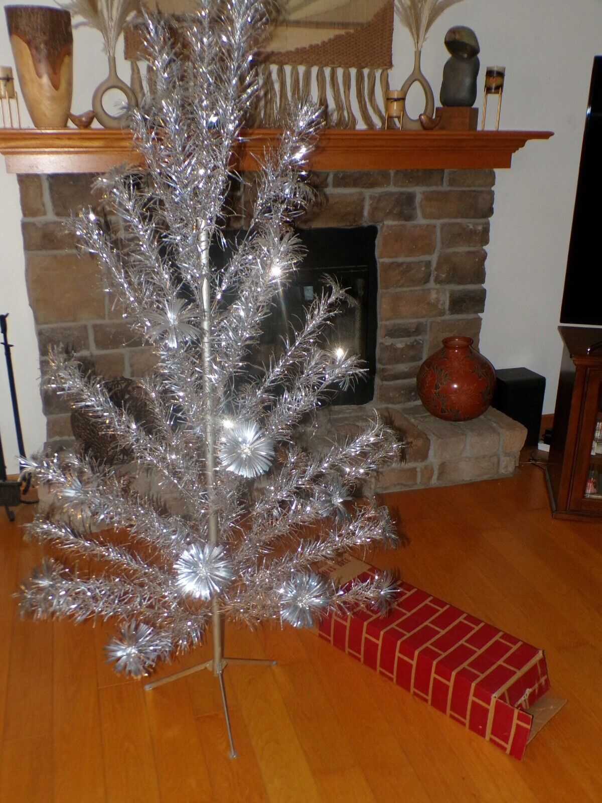 Vintage Spendor Pom Pom Aluminum Christmas Tree 6\' 43 Branch by Kent w/ Box