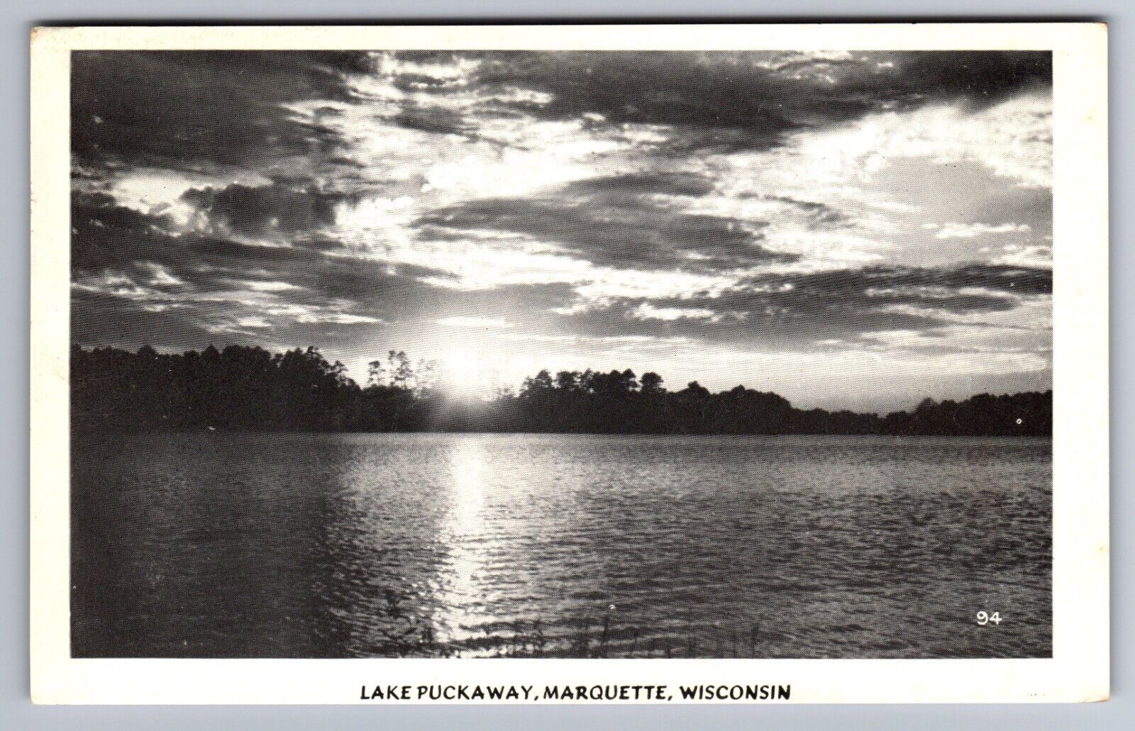 C.1940 MARQUETTE, WI WISCONSIN, LAKE PUCKAWAY, TO FARKAS MILWAUKEE Postcard P43