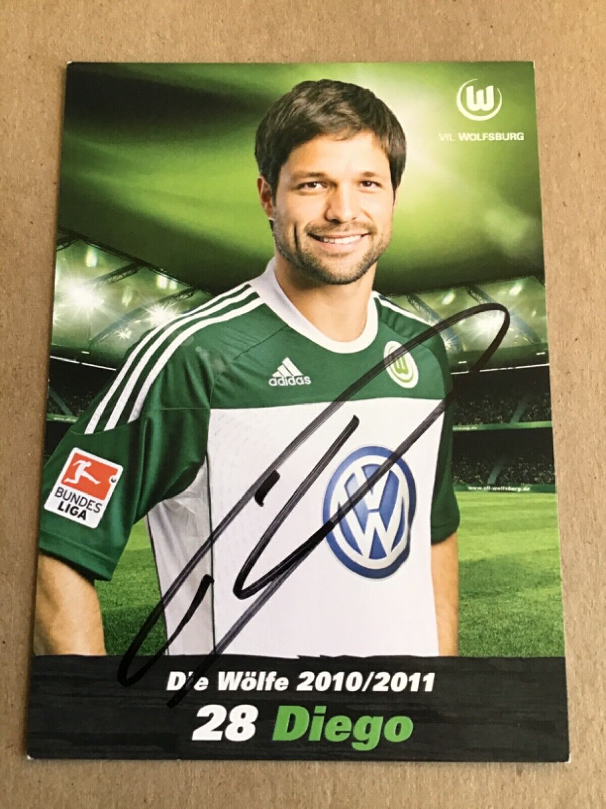 Diego, Brazil 🇧🇷 VfL Wolfsburg  2010/11 hand signed
