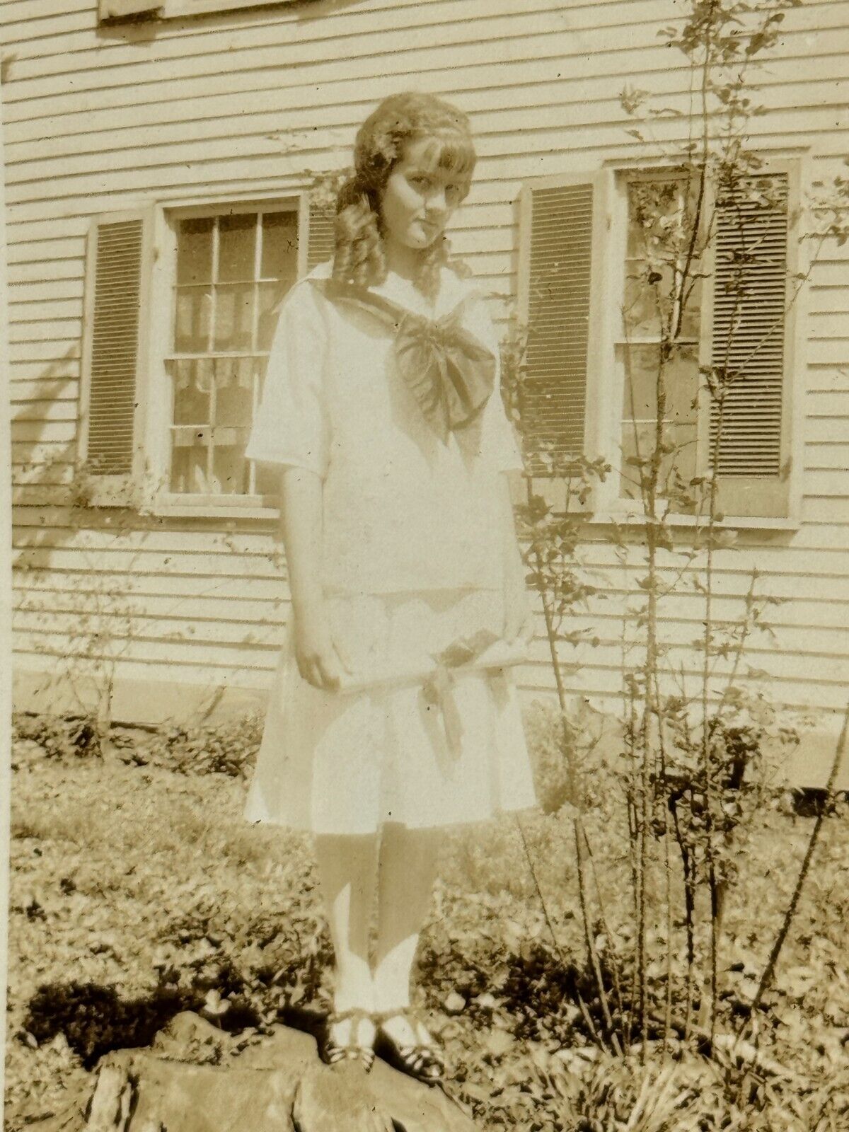 2N Photograph Young Woman Portrait 1930\'s 