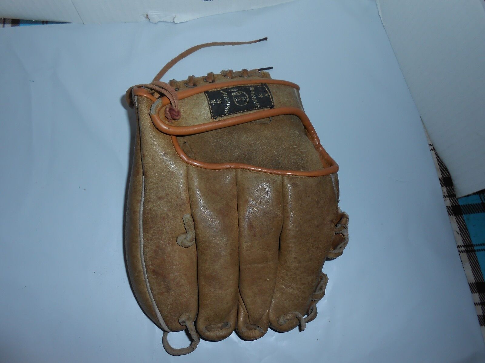 Rare/HTF Vtg 1960\'s Lewis Korea Pro Style Pocket Cowhide Baseball Glove KBG120