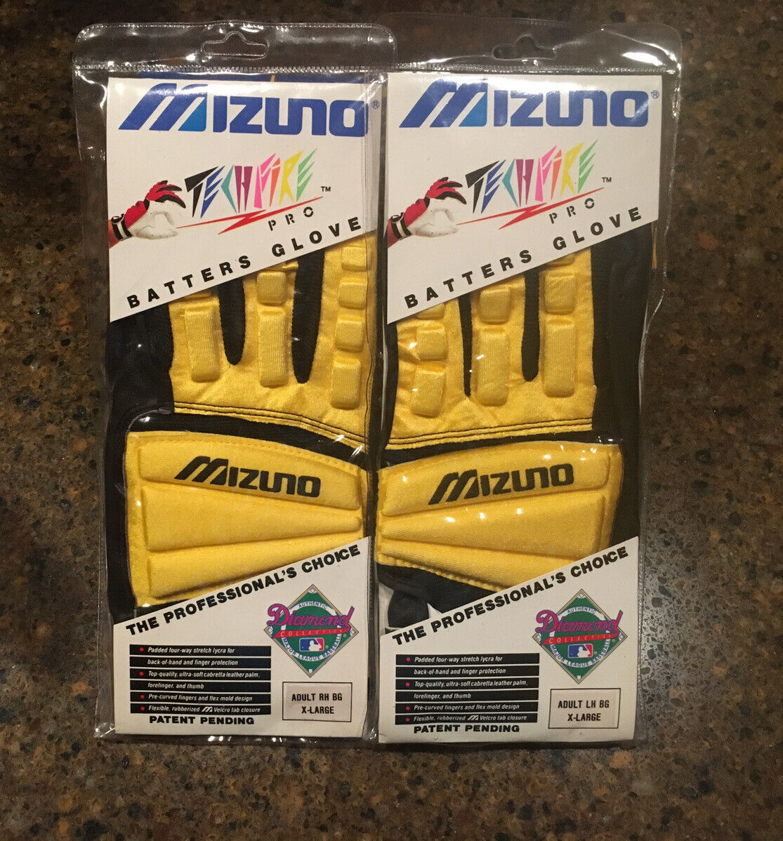 VTG MLB Diamond Mizuno TechFIRE PRO Batters Glove Set Adult XL Yellow Scorpion
