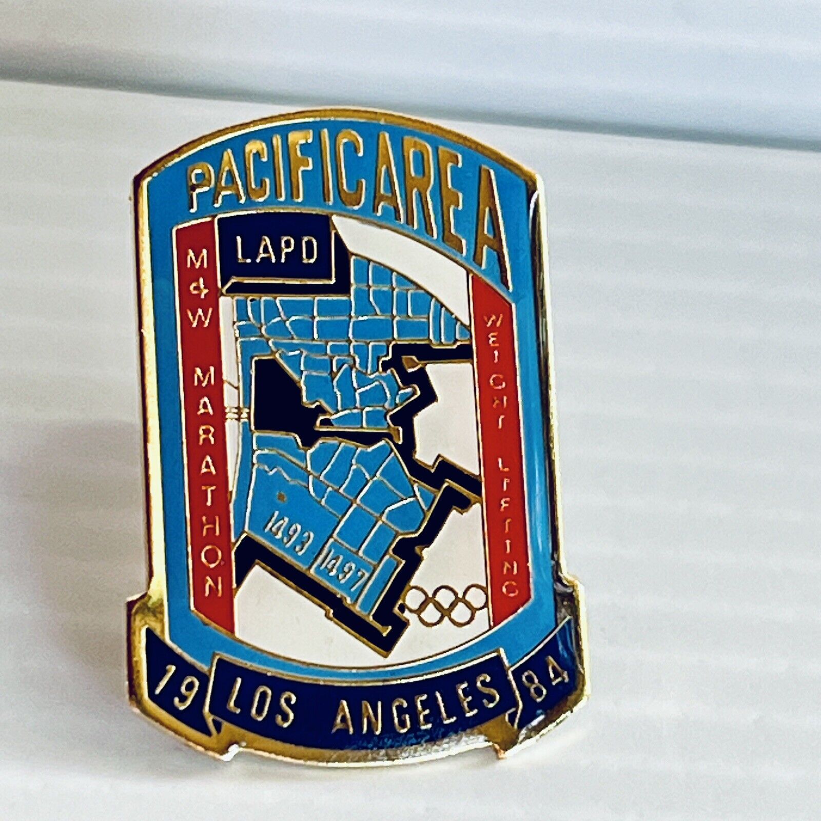 Pacific Area LAPD Weight Lifting M&W Marathon 1493 1497 1984 Olympics Lapel Pin