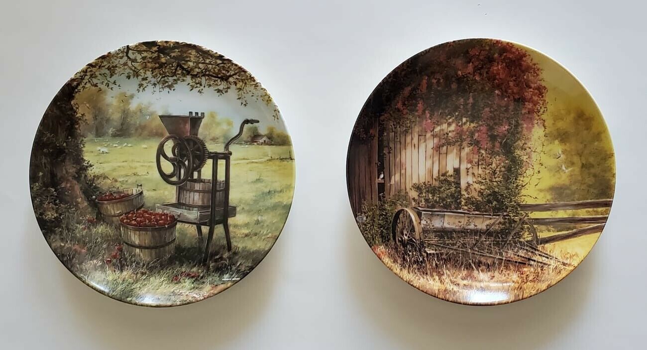 Vintage Plates Set of 2 Part of country nostalgia series by Murice Harvey.P12,45