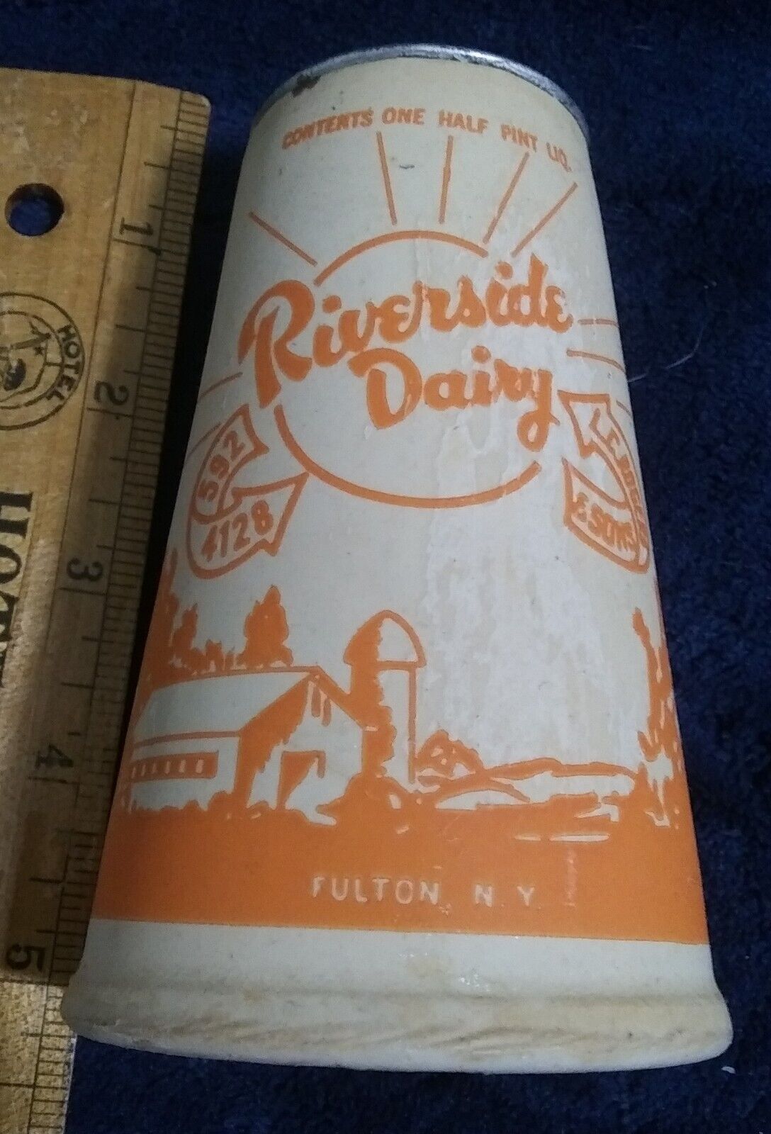 1940\'s-50\'s 1/2 Pint Riverside Dairy Milk Bottle Wax Kone Carton Fulton NY
