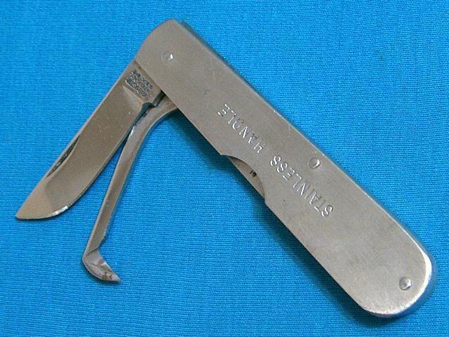 VINTAGE KUTMASTER USA KNIFE KNIVES POCKET VETERNARIAN FLEAM SCALPEL CASTERATION