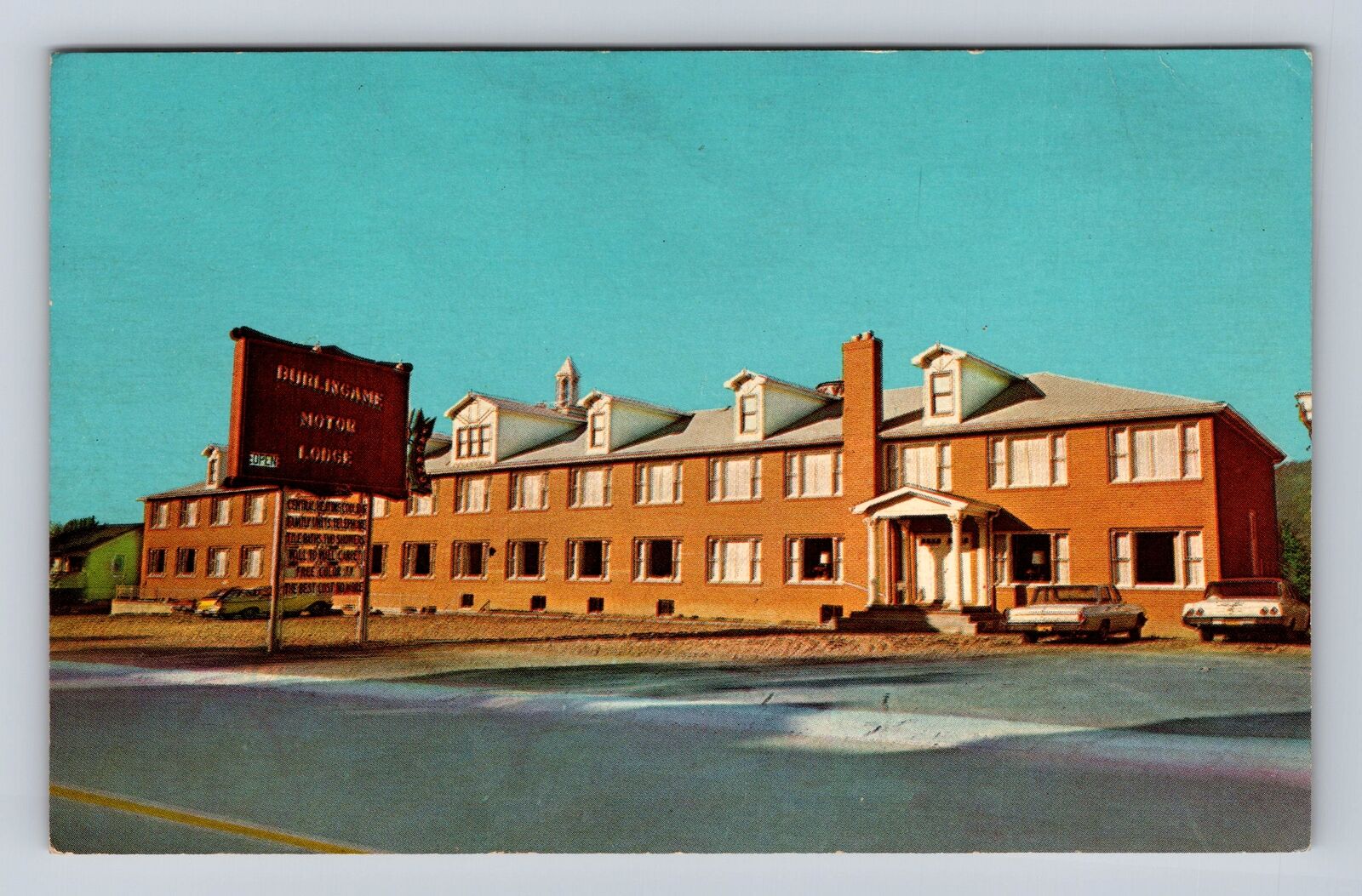 New Martinsville WV-West Virginia, Burlingame Motor Lodge, Vintage Postcard