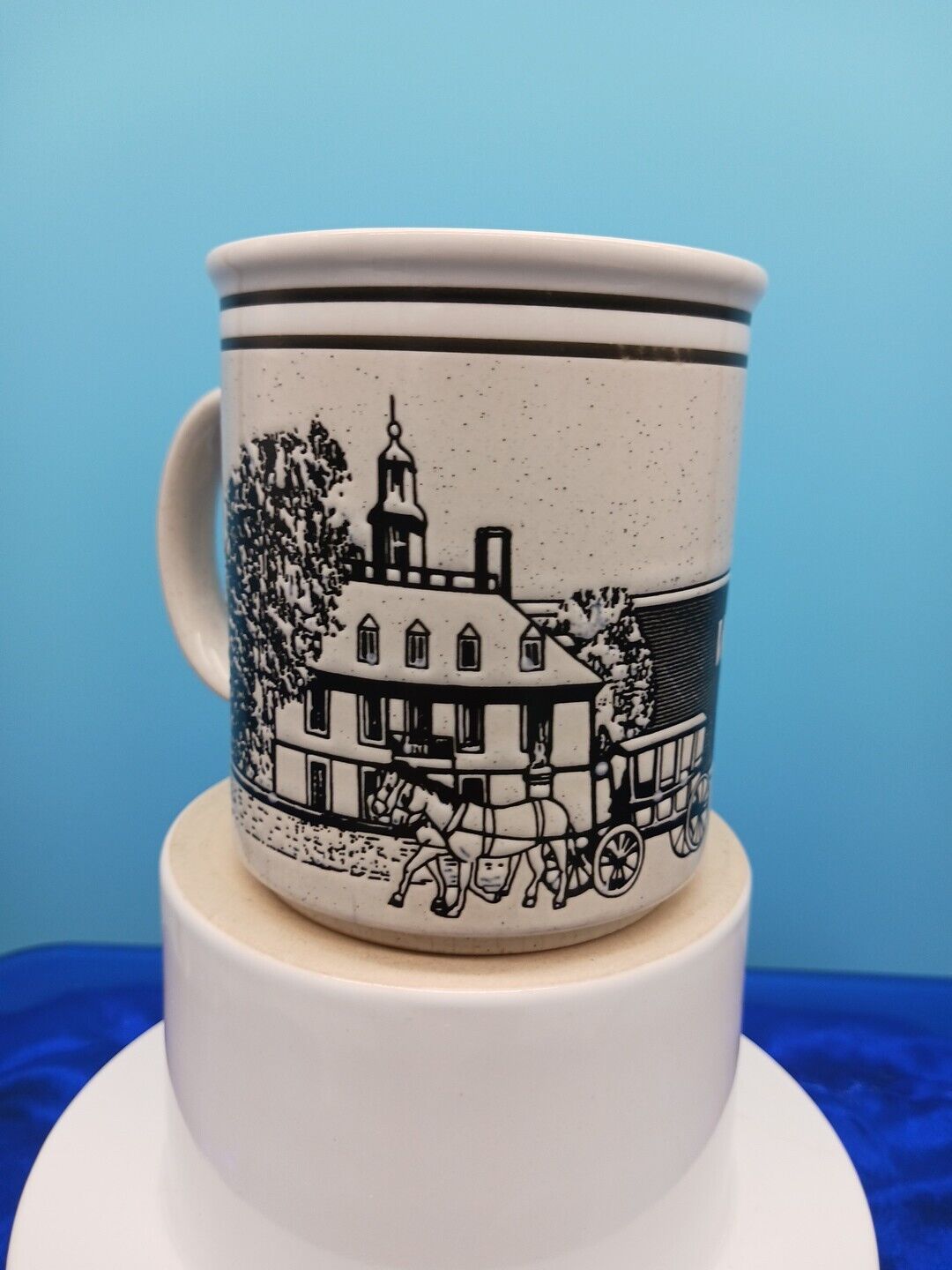 Vintage Williamsburg Virginia Embossed Coffee Mug