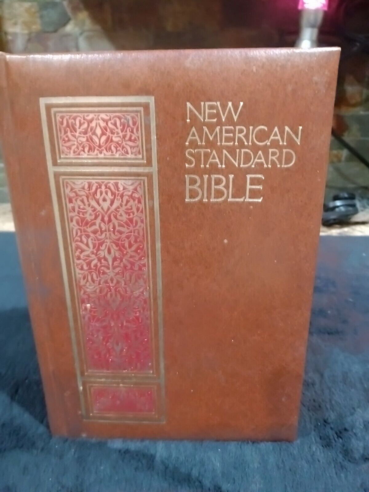 New American Standard Bible Giant Print Nelson 522 br 1985
