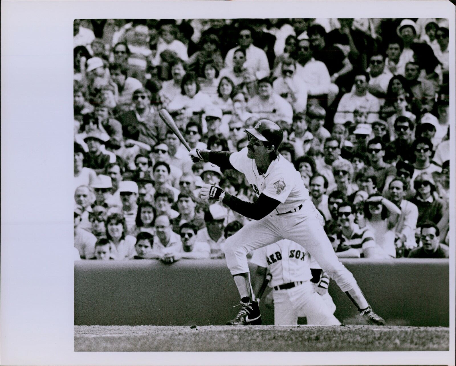 LG828 1987 Orig Mike Valeri Photo BILL BUCKNER Boston Red Sox Baseball Power Hit