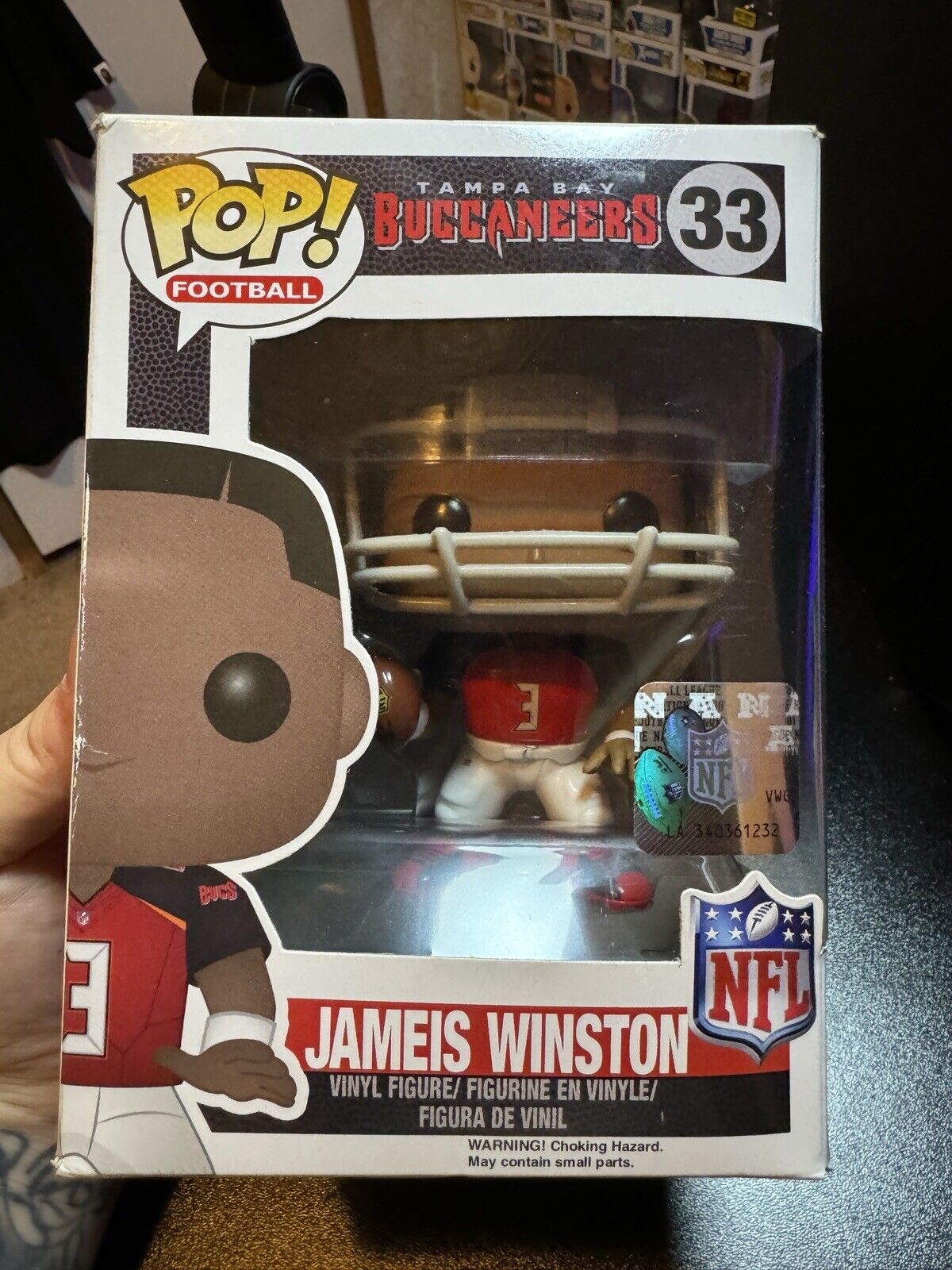 Funko Pop NFL Jameis Winston #33 Tampa Bay Buccaneers Football Wave DAMAGED BOX