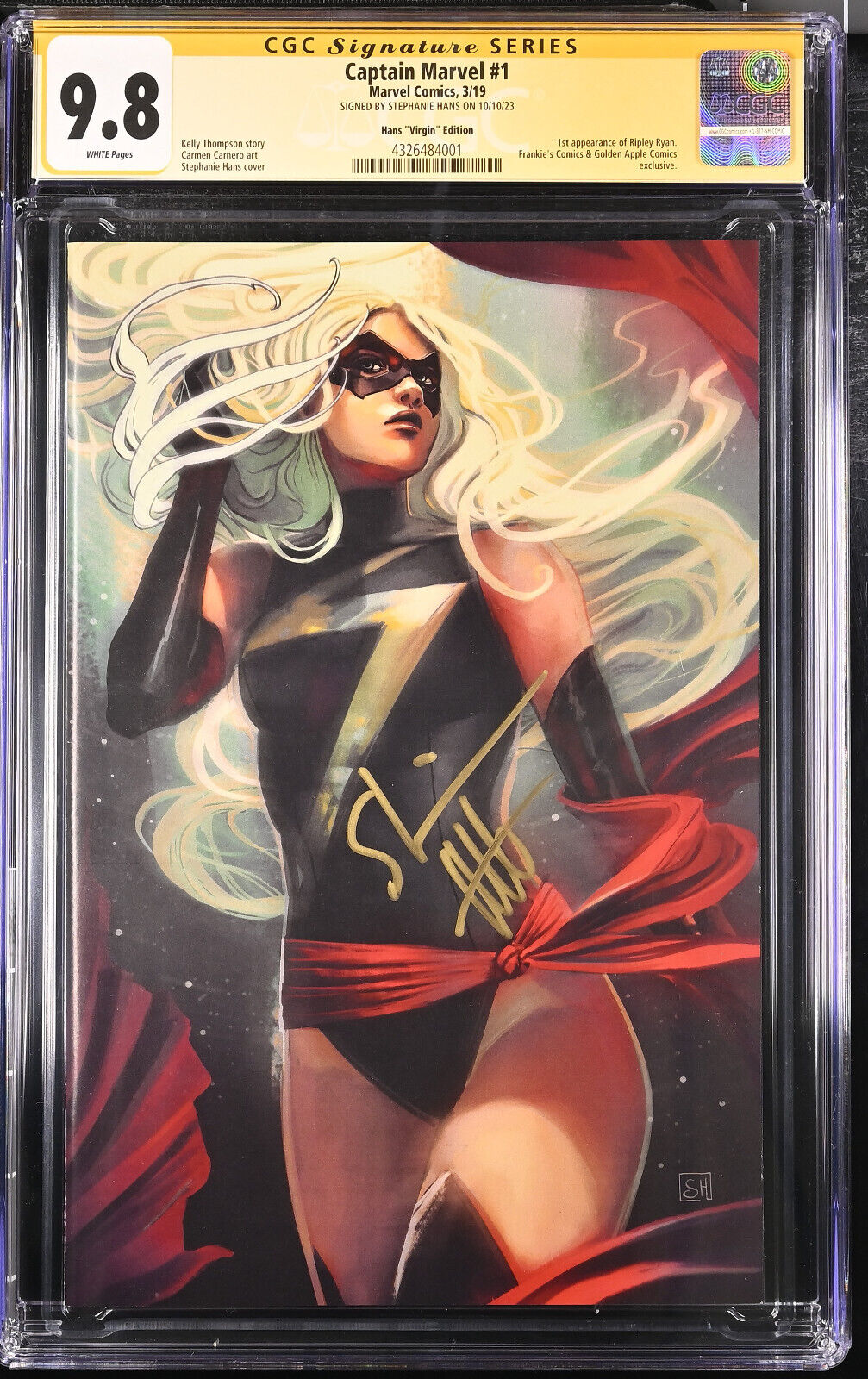 Captain Marvel #1  CGC 9.8 SS  Signed by Stephanie Hans , Investment Grade, Rare