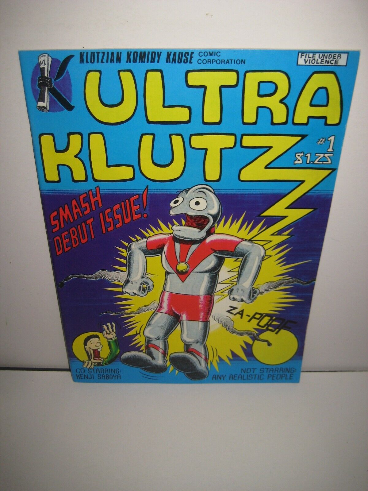 Ultra Klutz #1 (Klutzian Komidy Kause 1981) Smash Debut Issue