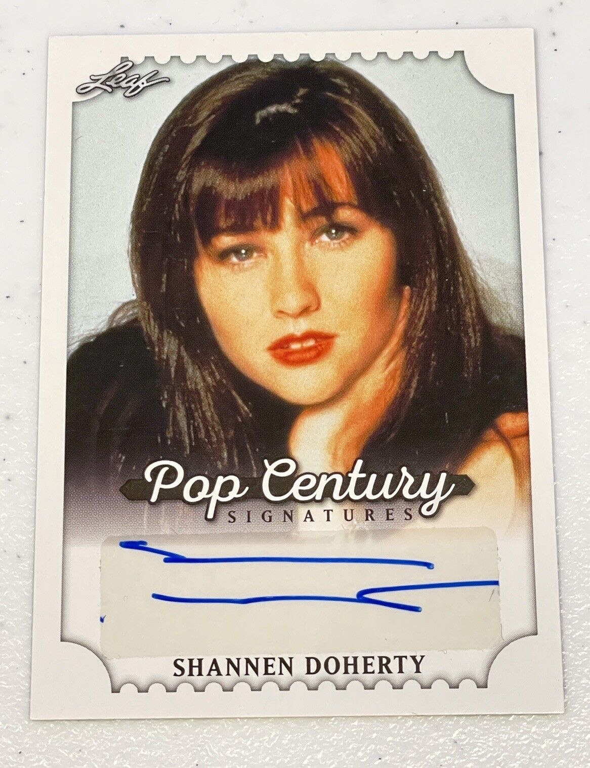 Shannen Doherty Autograph/Signed 2016 Leaf Pop Century Signatures 90210 BA-SD1