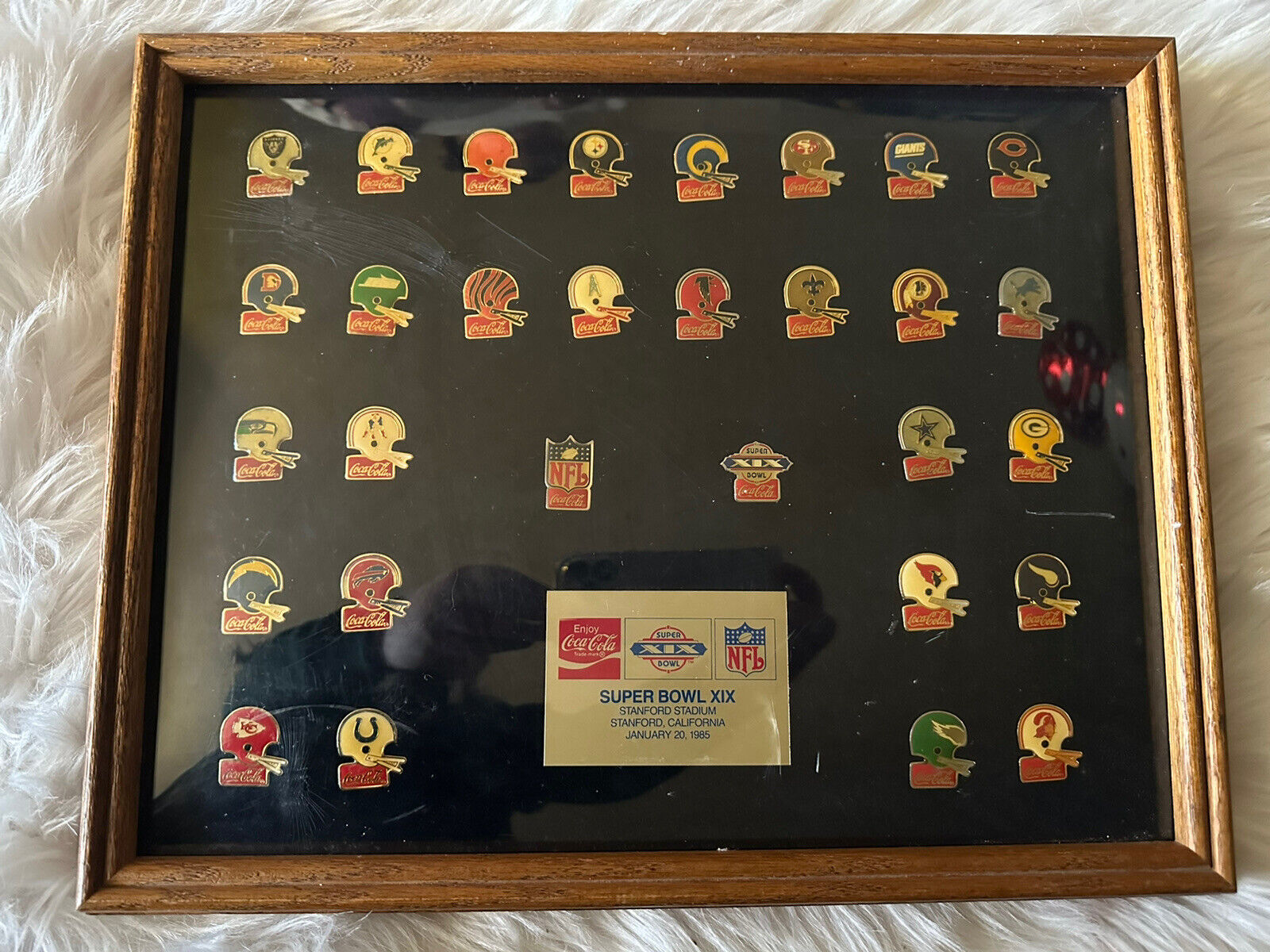 1985 Coca Cola NFL Super Bowl XIX Collection Commemorative Framed Pin Set in Box