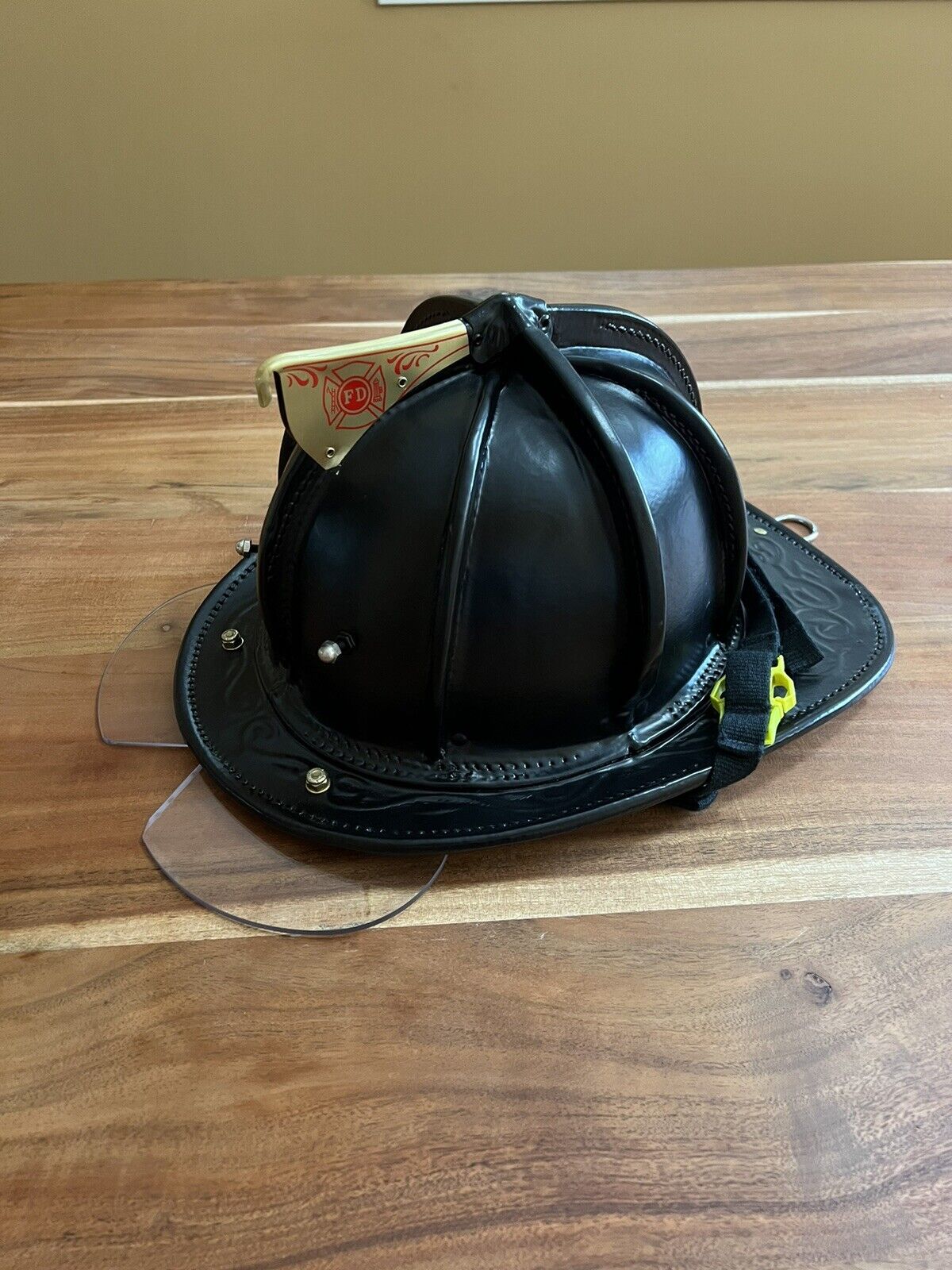 2021 N5A cairns leather firefighter helmet
