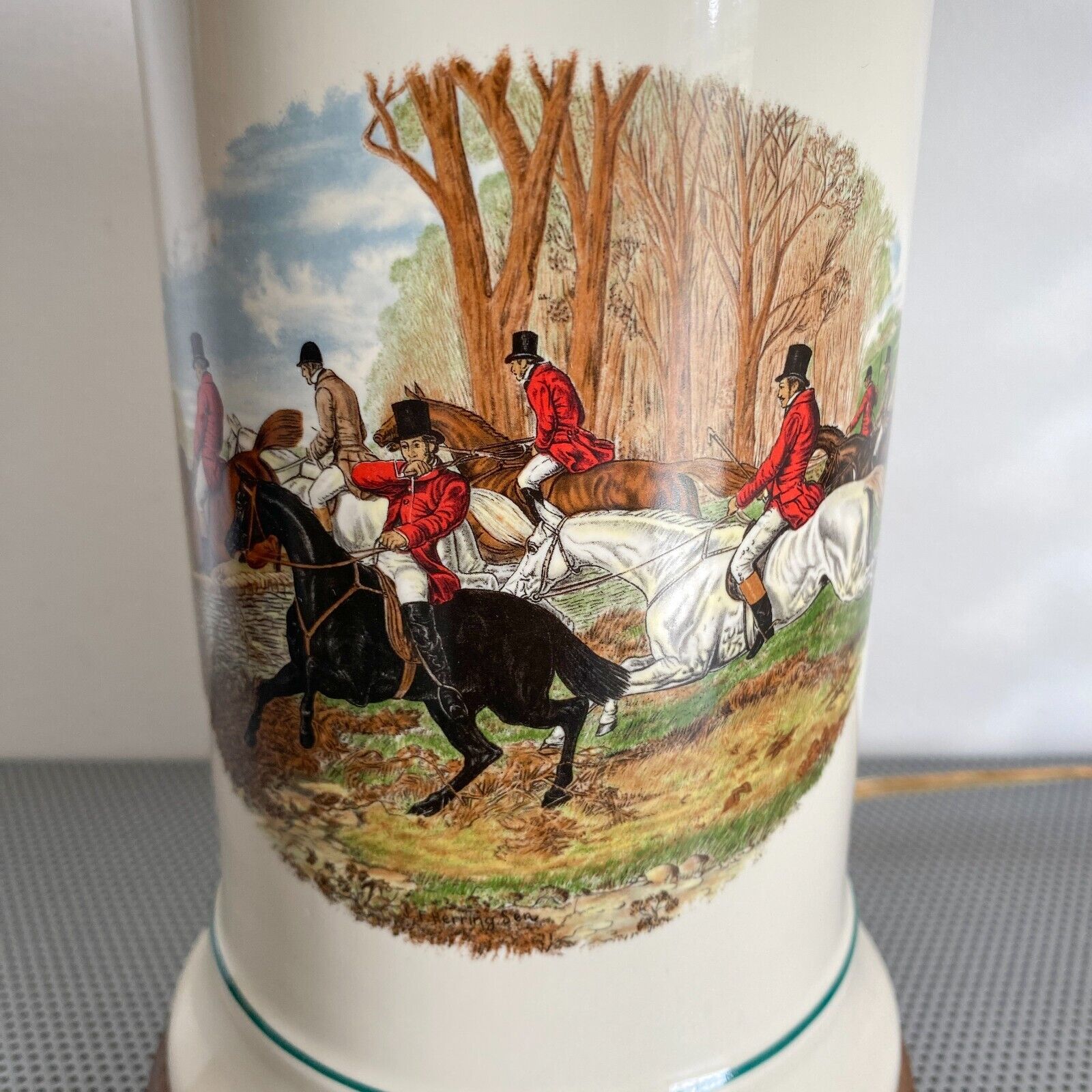 Vtg Pfaltzgraff Table Lamp Equestrian Fox Hunt Scene Ceramic/Porcelain –No shade