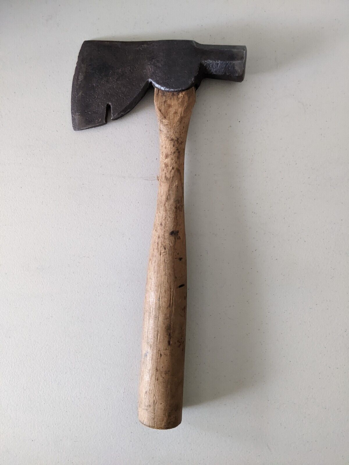 Vintage Unmarked Octagon Head Roofers/Carpenters Hatchet w/Nail Puller