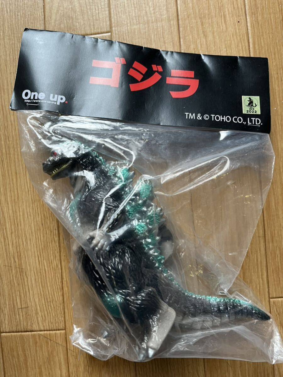 One Up. Godzilla 1954 2Nd Season Color Limited Figure Soft Vinyl Fest 2022 Toho
