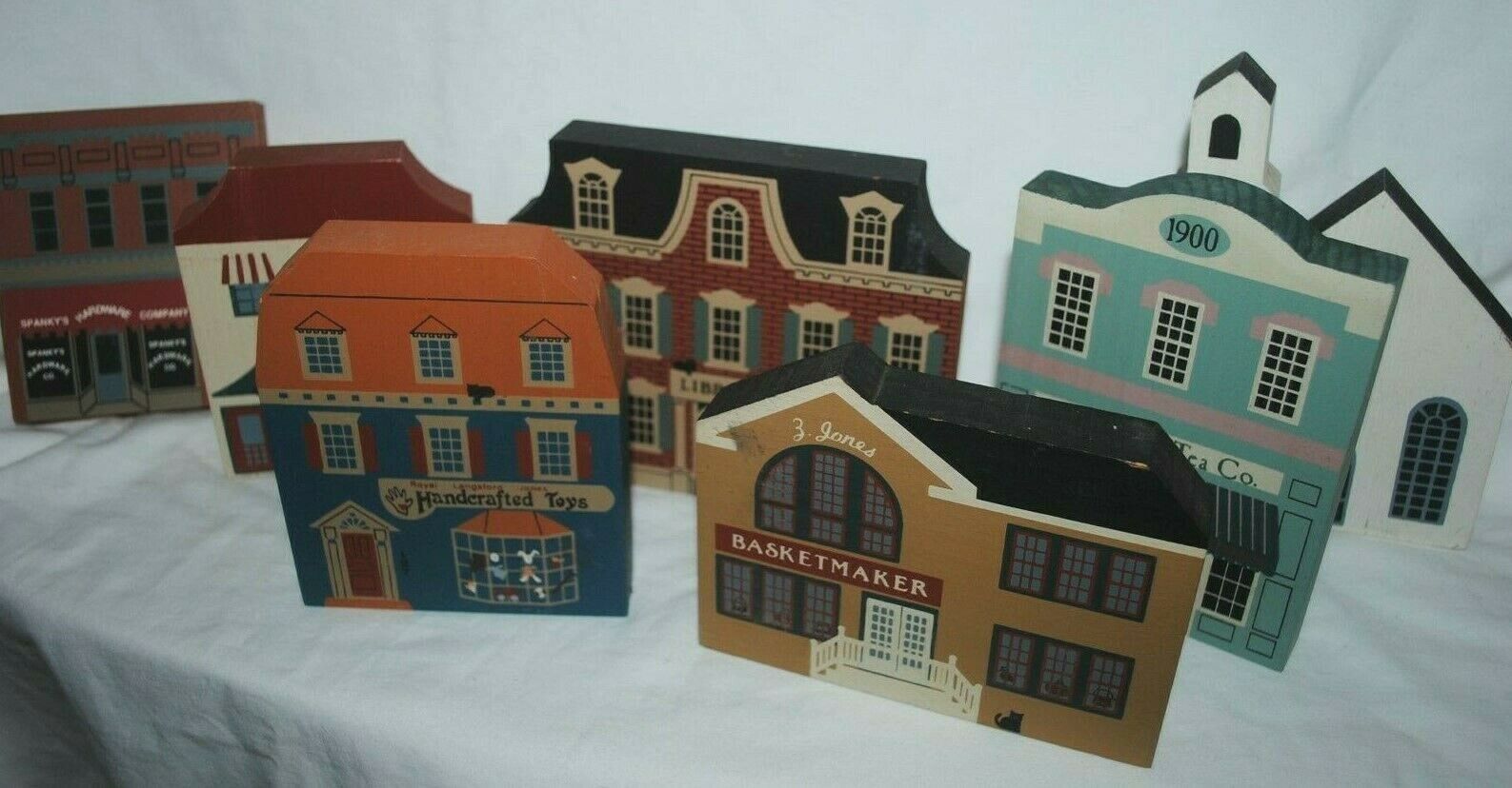 1991 Cat\'s Meow wood house figurines, Taline, lot of 6 different