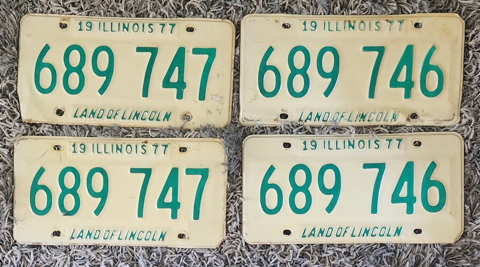 Vintage pair of 1977 Illinois license plates - 2 Sets
