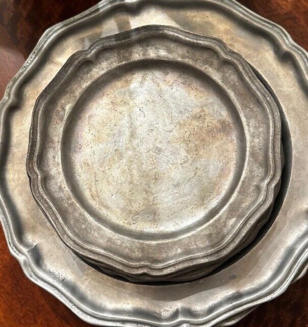 Reed & Barton French Provence Scalloped Pewter Plates (Set includes 8 Pieces)