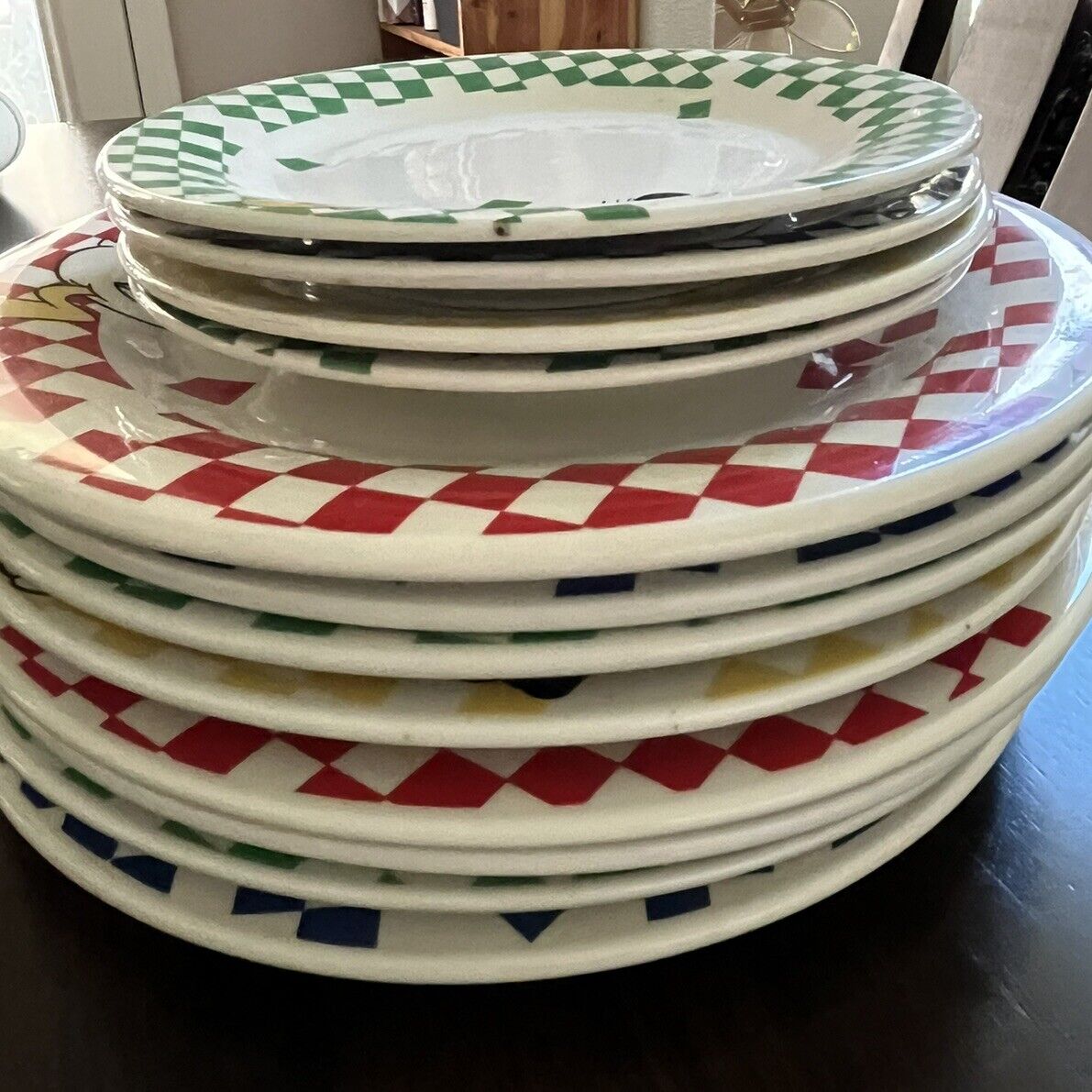 Disney Gabbay Gibson Mickey & Co Checkered Salad Plates 4 Dinner Plates 8