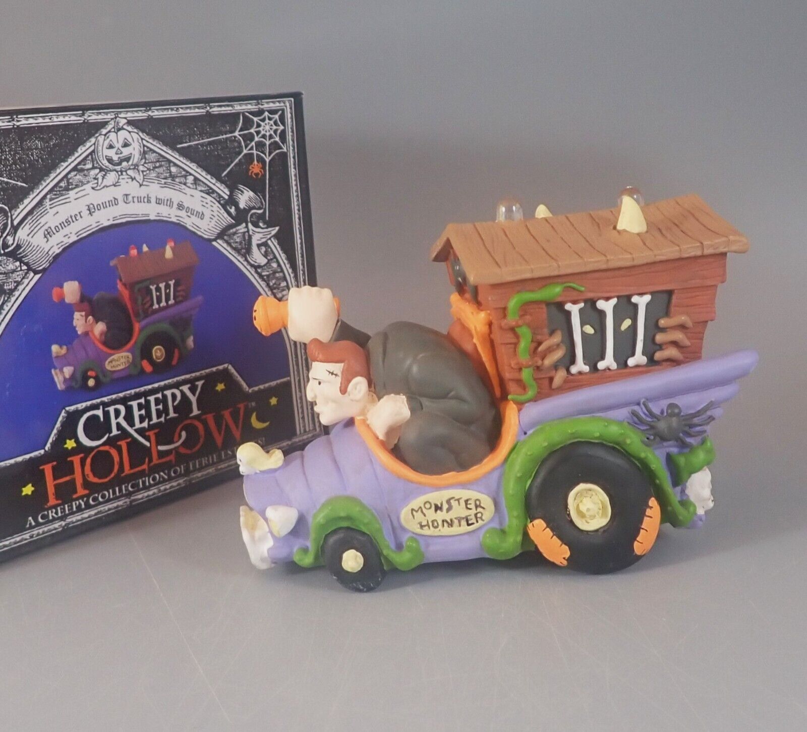 Creepy Hollow Monster Hunter Pound Truck with Sound NIB Resin Halloween