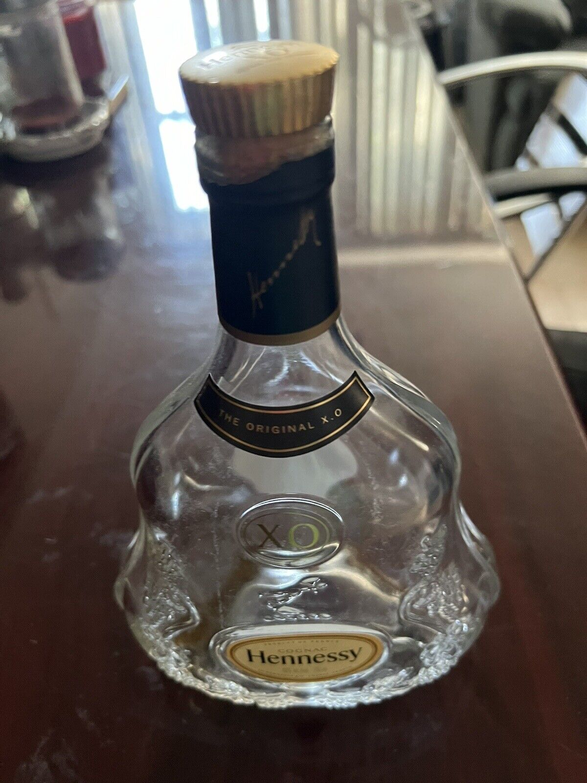 Vintage Hennessy The Original X.O. Cognac Sealed Empty 750ml Bottle
