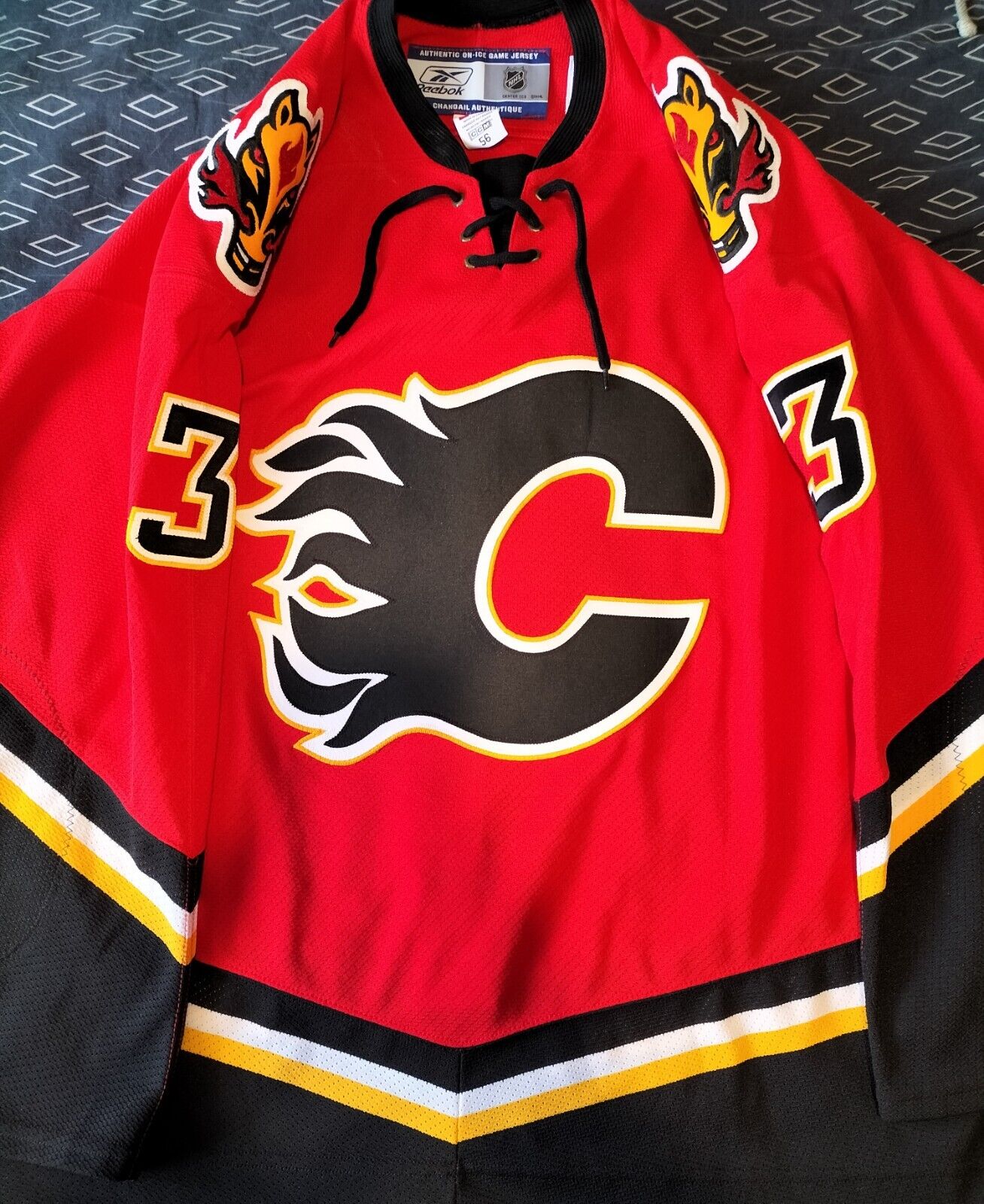 Calgary Flames Reebok 6100 Authentic Phaneuf 56 Jersey