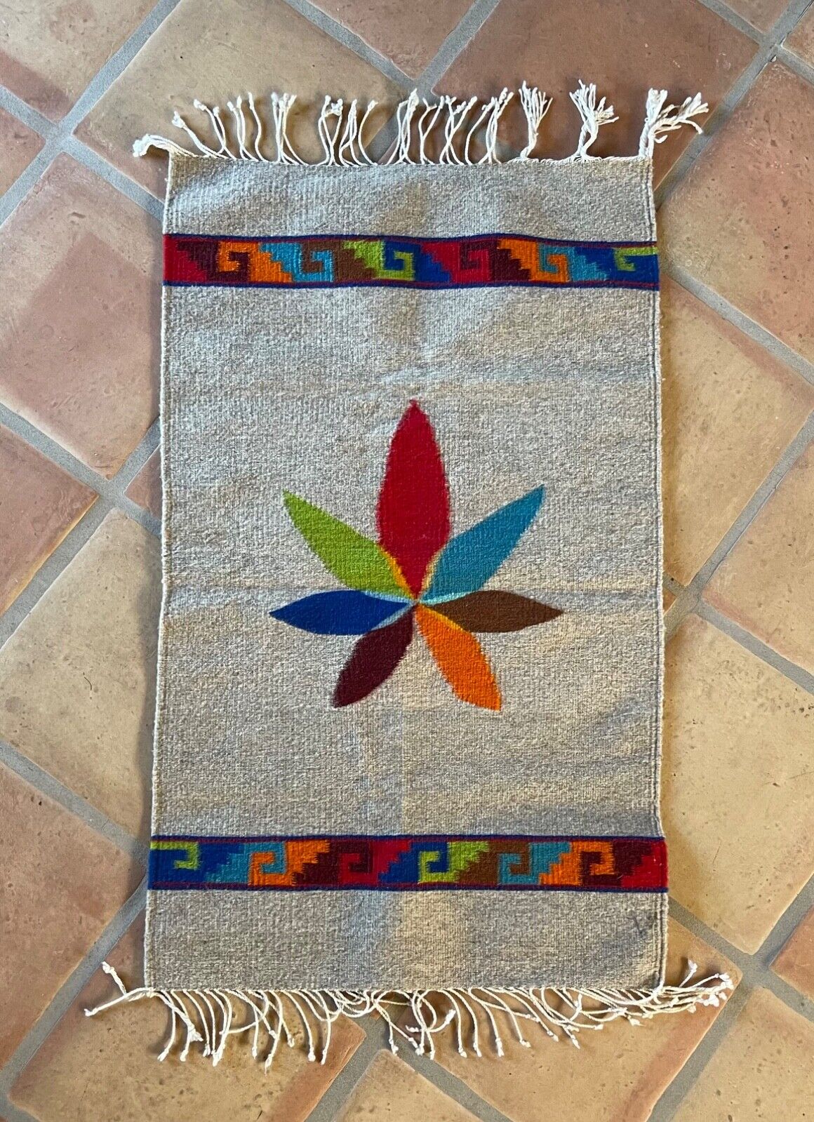 Vintage Mexican Wool Rug - Tapestry Vibrant Aloe Vera Design
