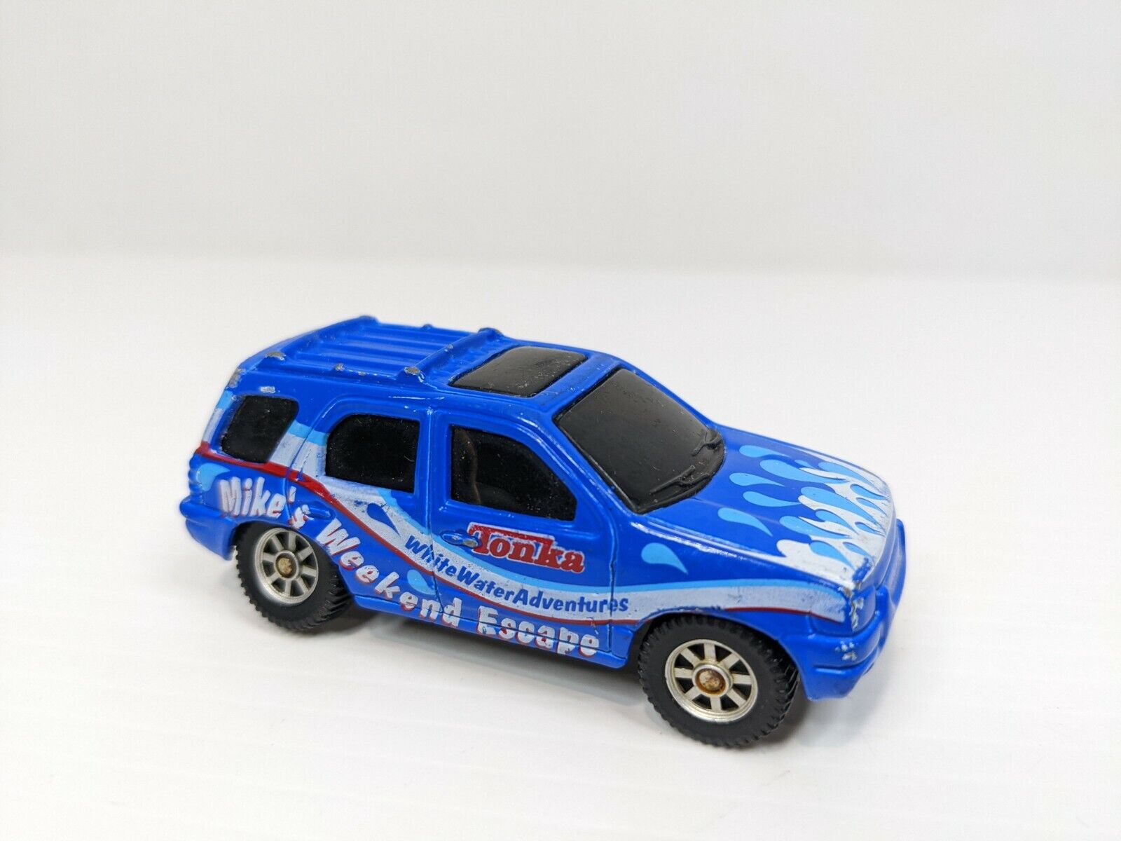 Tonka 2000 Maisto Ford Escape Mike\'s Weekend Escape Blue Toy Model Car