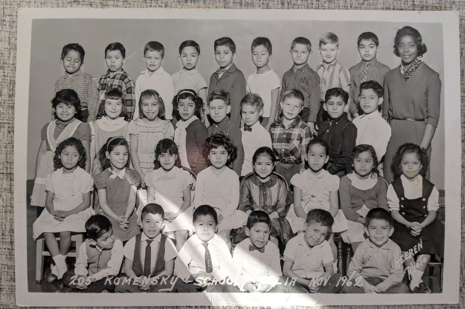 Komensky School 1962 Chicago Class Photo 9x6 Kindergarten 