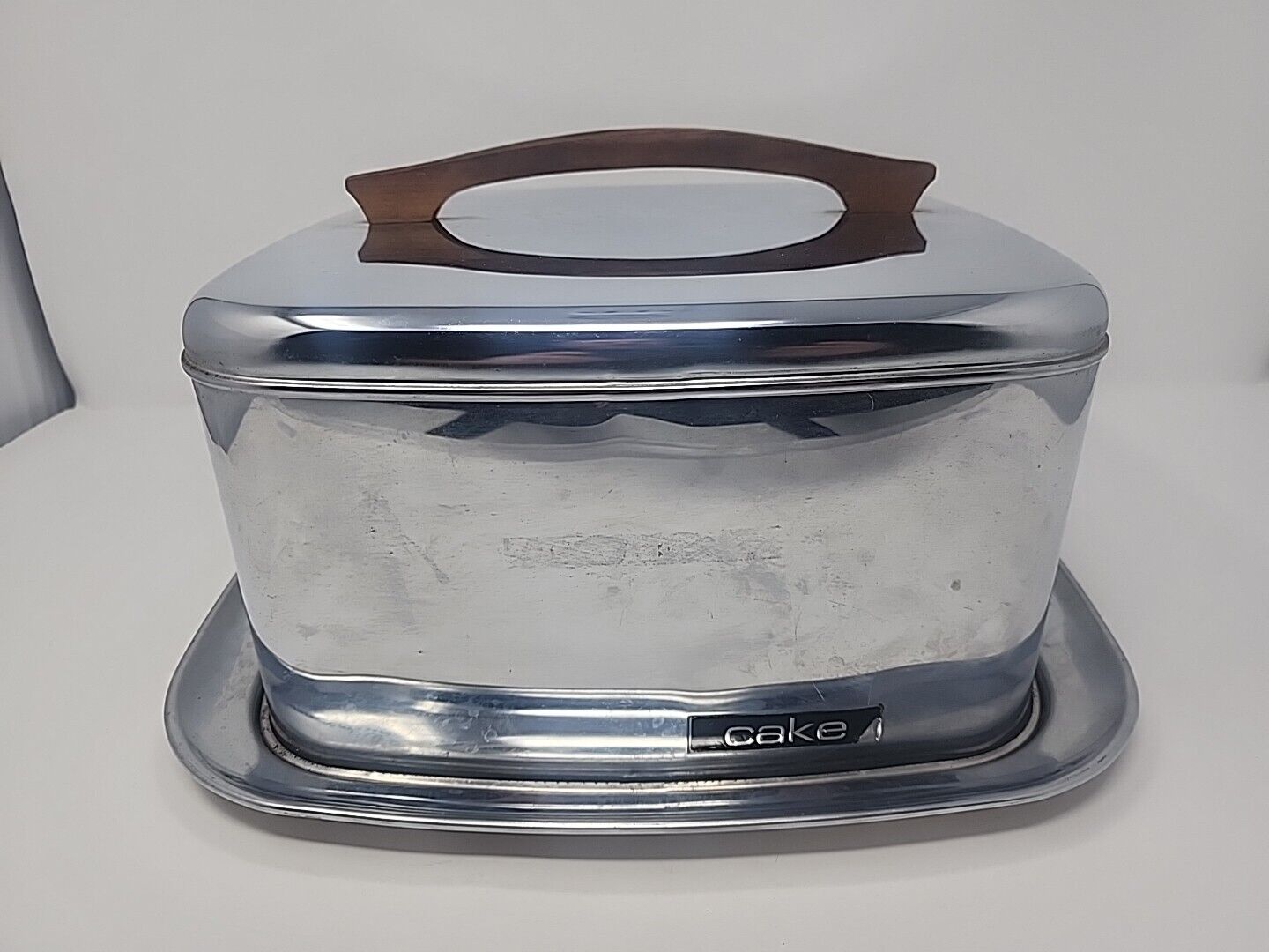Vintage 1950s Lincoln Beautyware Chrome Cake Carrier Saver Locking Lid Square