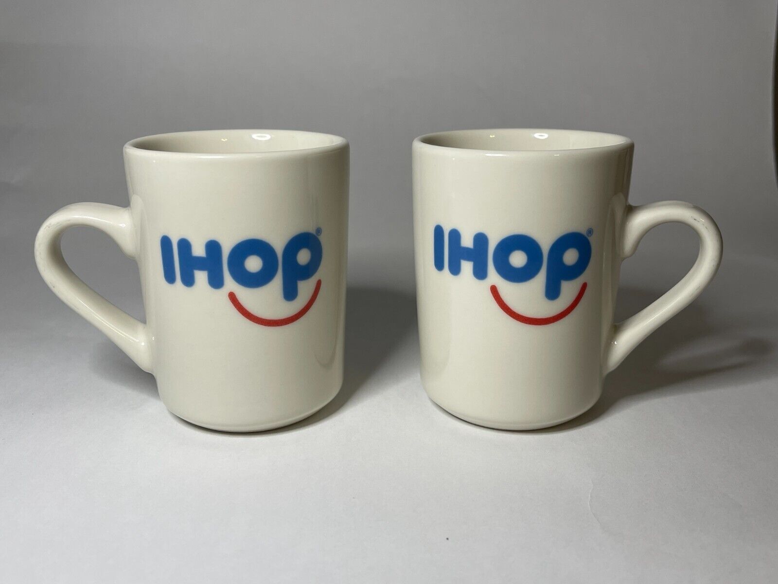 2x IHOP RETRO Smiley Face Coffee Mugs Restaurant Style Tuxton Ceramic 8oz  - NEW